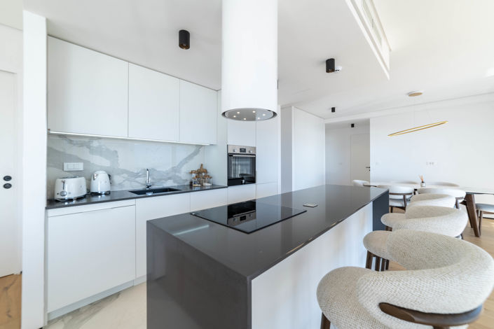 Image No.12-3 Bed Apartment for sale