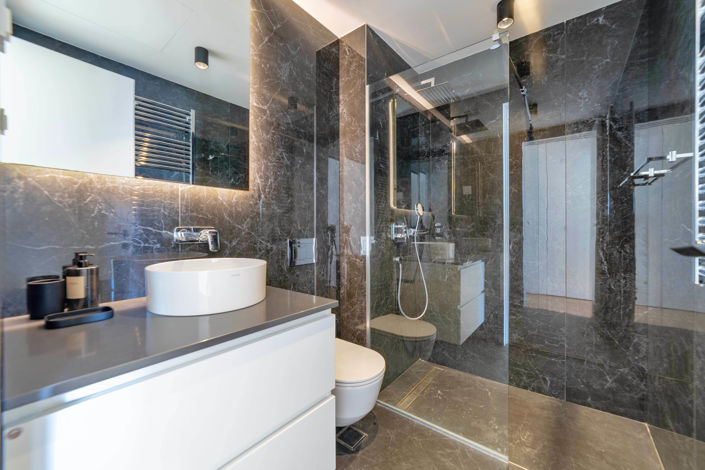 Image No.19-3 Bed Apartment for sale