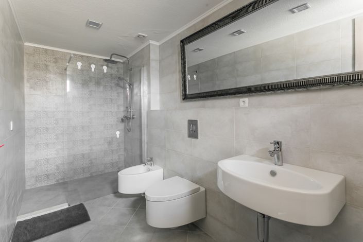 Image No.15-3 Bed Villa for sale