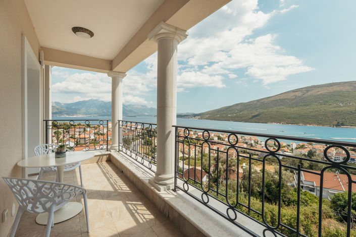 Image No.2-Appartement de 3 chambres à vendre à Herceg Novi