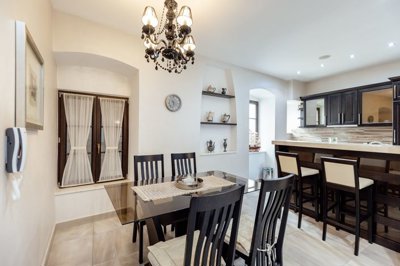 7-kotor-old-town-two-luxury-antique-furnished