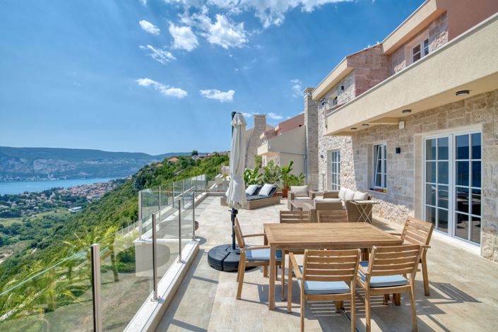 Image No.10-Villa de 4 chambres à vendre à Podi