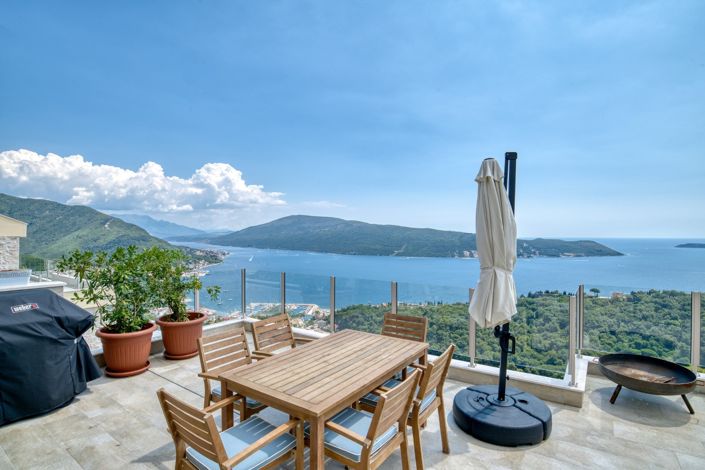 Image No.19-Villa de 4 chambres à vendre à Podi