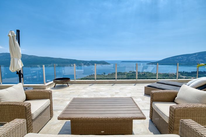 Image No.20-Villa de 4 chambres à vendre à Podi