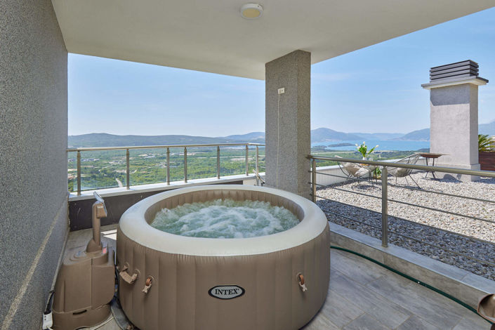 Image No.24-Villa de 3 chambres à vendre à Kavac