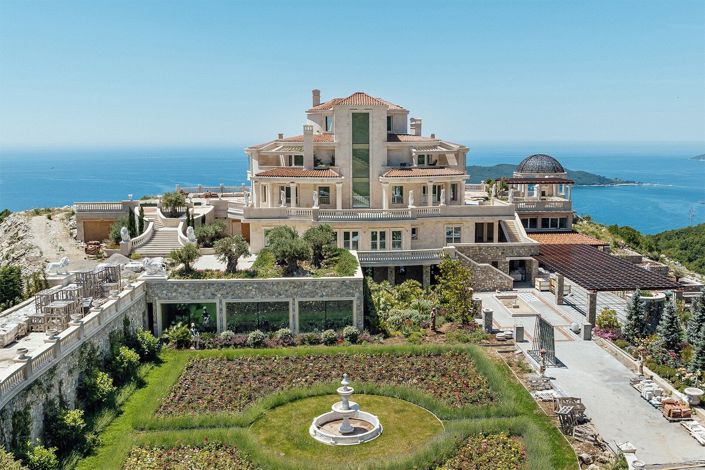 Image No.1-11 Bed Villa for sale