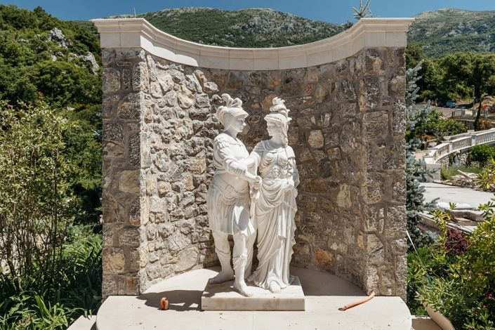 Image No.12-11 Bed Villa for sale