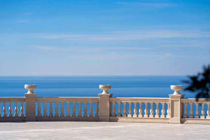 Image No.14-11 Bed Villa for sale