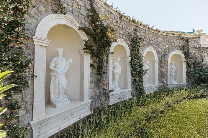 Image No.16-11 Bed Villa for sale