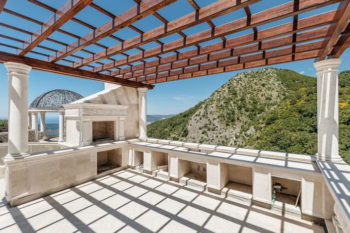 Image No.18-11 Bed Villa for sale