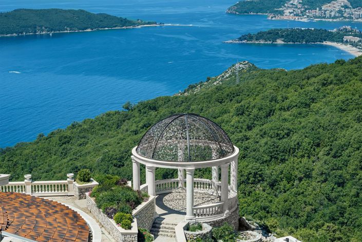 Image No.18-11 Bed Villa for sale