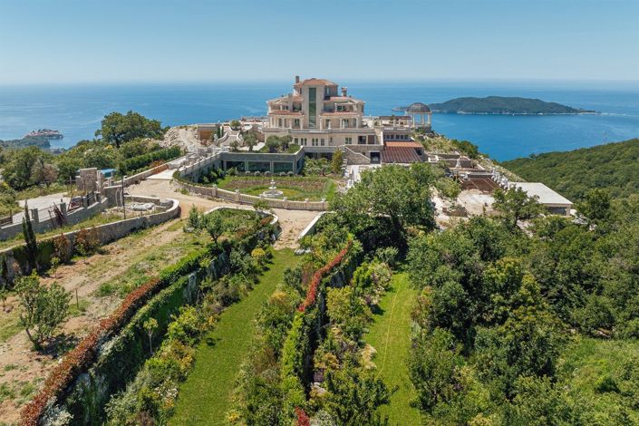 Image No.23-11 Bed Villa for sale