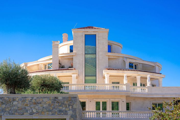 Image No.6-11 Bed Villa for sale