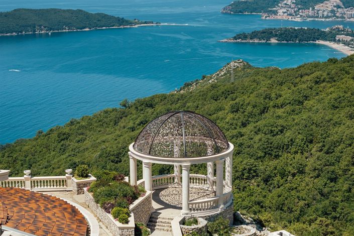 Image No.8-11 Bed Villa for sale