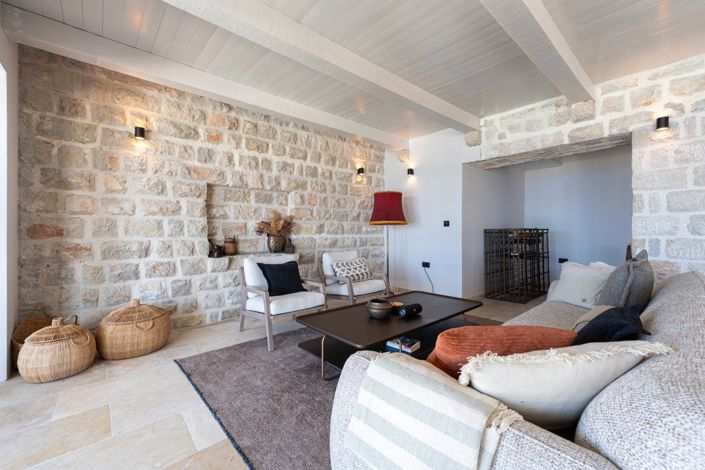 Image No.10-9 Bed House for sale