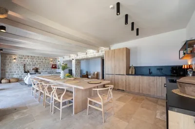 12-luxury-renovated-stone-villa-drobni-pijesa