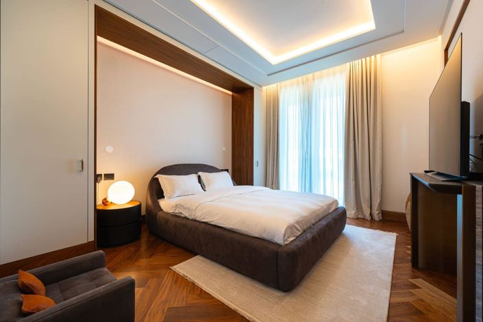 Image No.10-4 Bed Apartment for sale