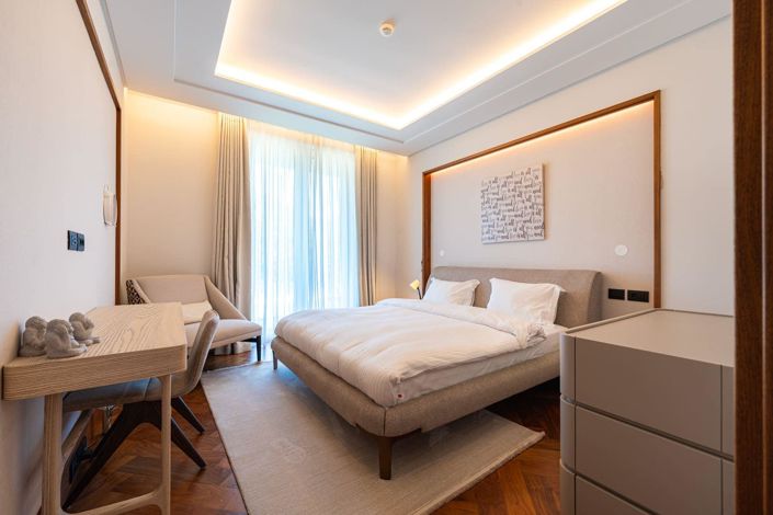 Image No.11-4 Bed Apartment for sale