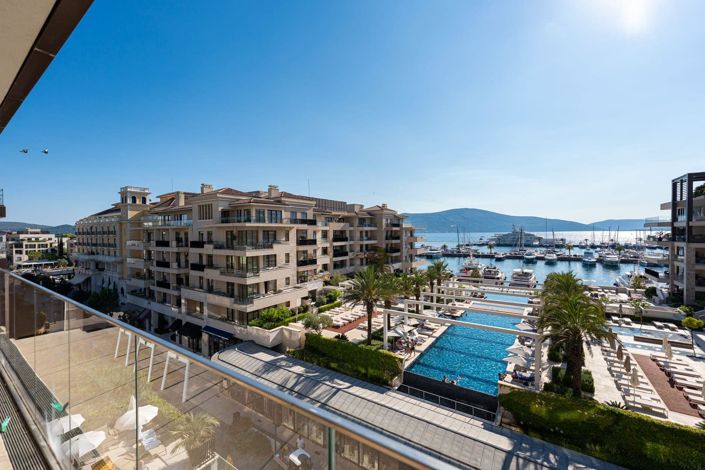 Image No.19-4 Bed Apartment for sale