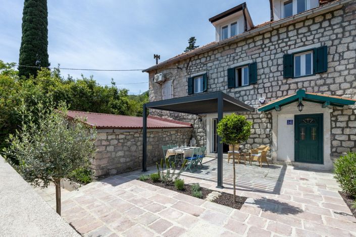 Image No.4-3 Bed House for sale