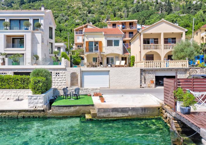 Image No.1-Maison de 4 chambres à vendre à Kotor