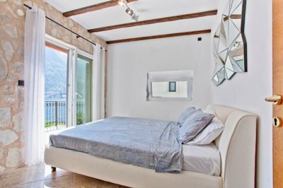 11-waterfront-house-muo