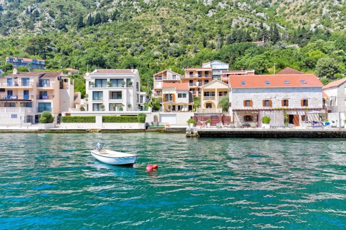 Image No.28-Maison de 4 chambres à vendre à Kotor