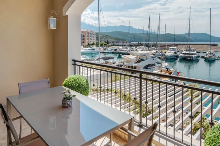 Image No.1-Appartement à vendre à Tivat