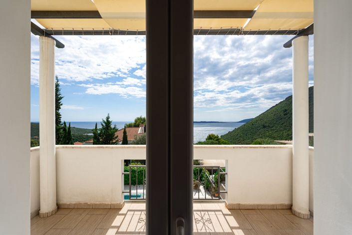 Image No.20-Maison de 5 chambres à vendre à Herceg Novi