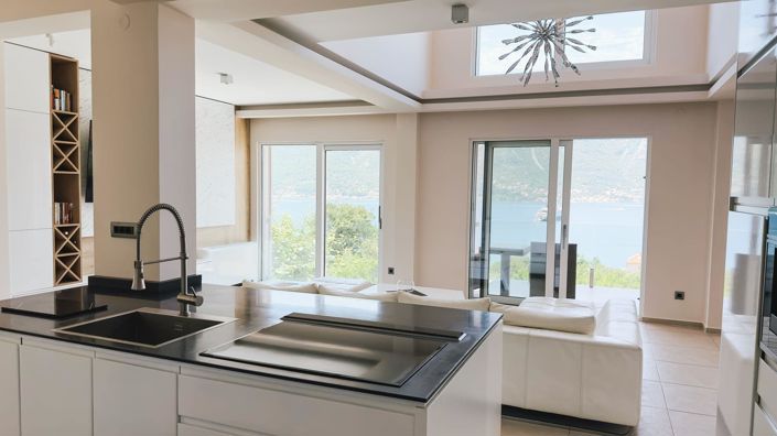 Image No.7-Villa de 6 chambres à vendre à Dobrota