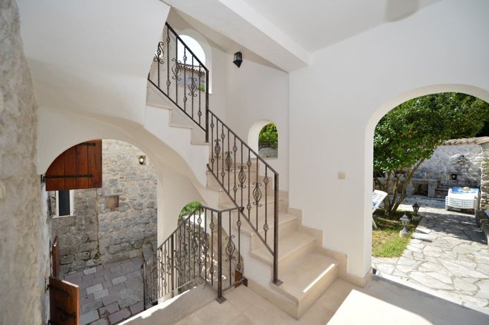 Image No.16-Villa de 5 chambres à vendre à Kotor