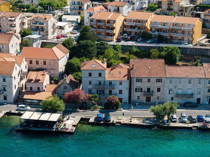 Image No.3-Villa de 5 chambres à vendre à Kotor