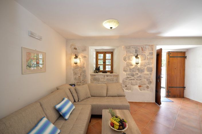 Image No.6-Villa de 5 chambres à vendre à Kotor