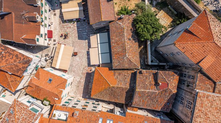 Image No.3-Maison de 5 chambres à vendre à Kotor