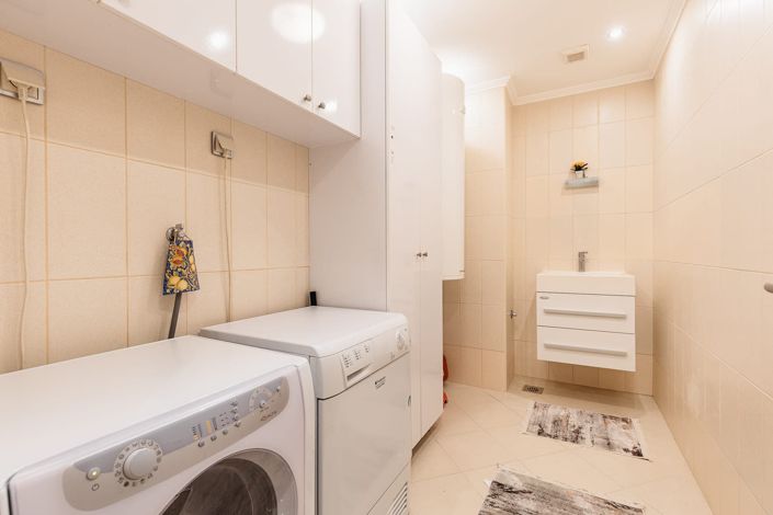 Image No.17-Appartement de 6 chambres à vendre à Herceg Novi