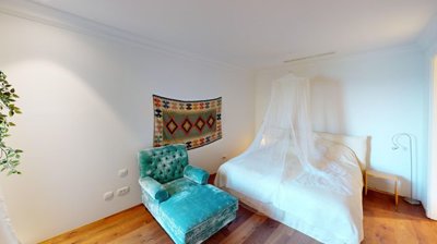 13-beachfront-2-bdr-apartment-lustica-bay