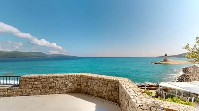 2-beachfront-2-bdr-apartment-lustica-bay