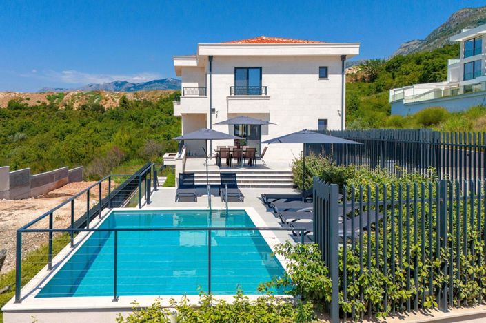 Image No.4-Villa de 5 chambres à vendre à Budva