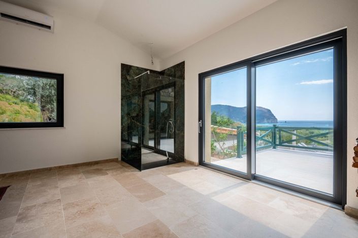 Image No.22-Maison de 4 chambres à vendre à Budva