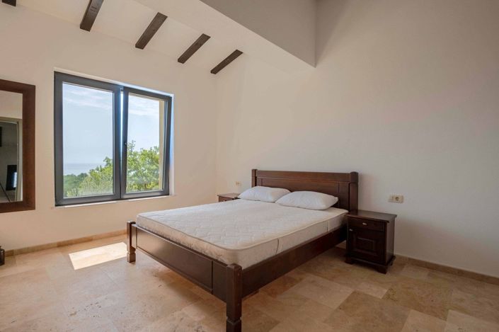 Image No.26-Maison de 4 chambres à vendre à Budva