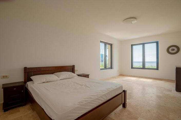 Image No.27-Maison de 4 chambres à vendre à Budva