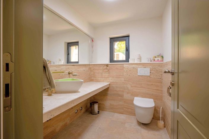 Image No.30-Maison de 4 chambres à vendre à Budva