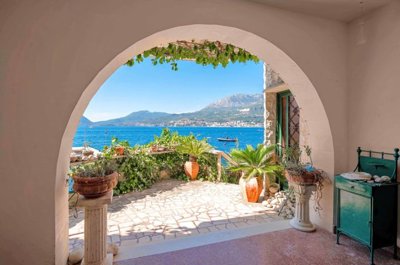 14-waterside-house-in-rose-lustica