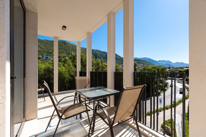 Image No.17-2 Bed Apartment for sale