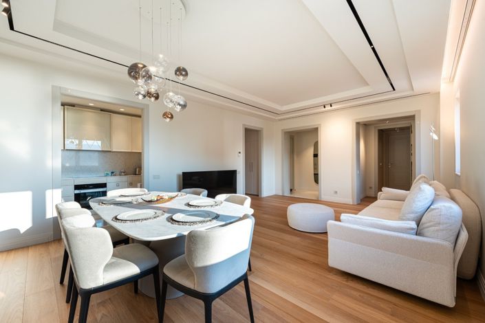 Image No.8-3 Bed Apartment for sale