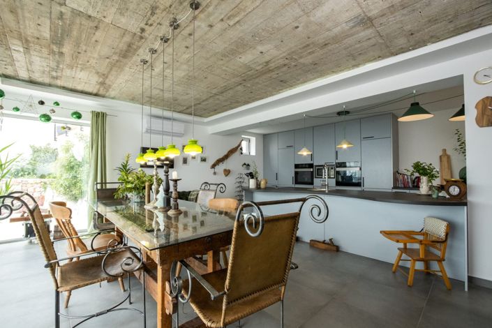 Image No.16-7 Bed Villa for sale