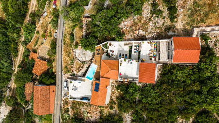 Image No.25-7 Bed Villa for sale