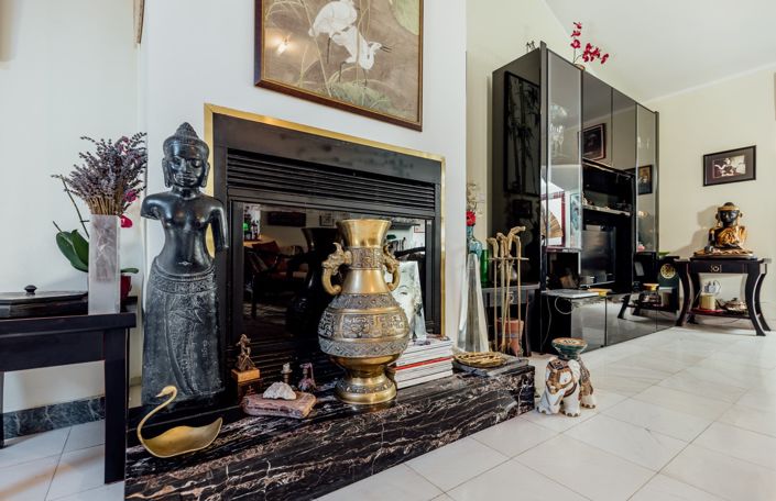 Image No.11-3 Bed House for sale