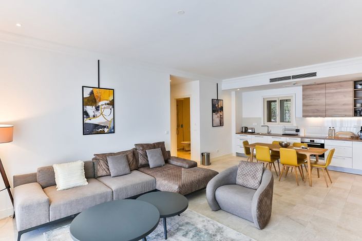 Image No.3-2 Bed Apartment for sale