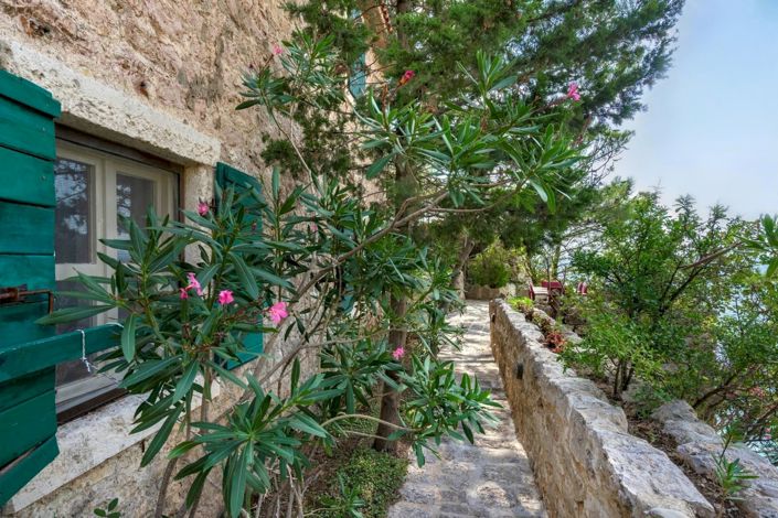 Image No.17-4 Bed Villa for sale